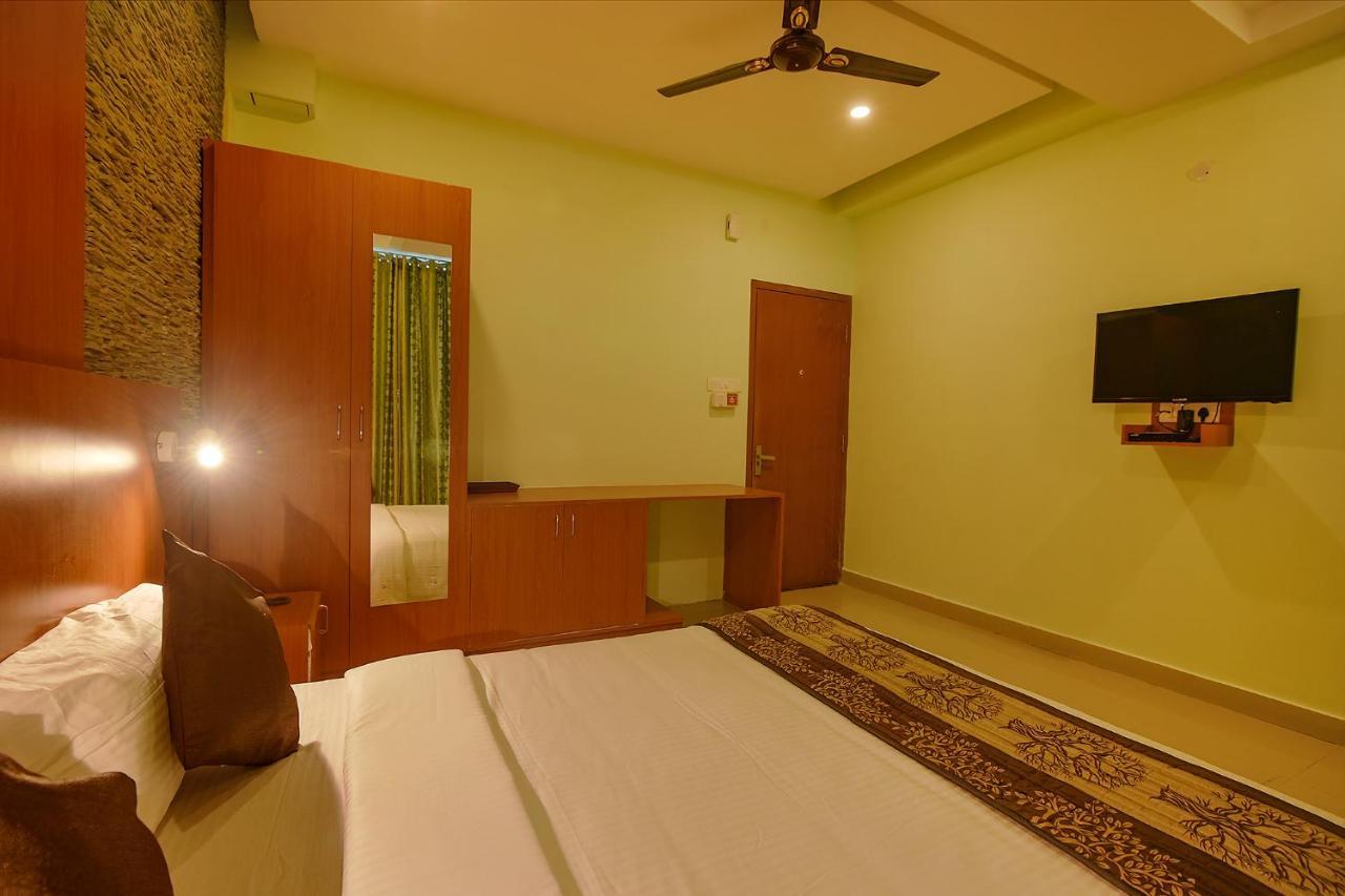 Fabhotel The Btm Palace - Btm Layout Bangalore Luaran gambar