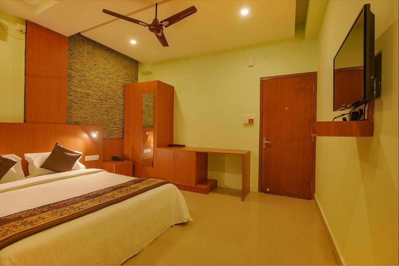 Fabhotel The Btm Palace - Btm Layout Nr Gopalan Innovation Mall Bangalore Luaran gambar
