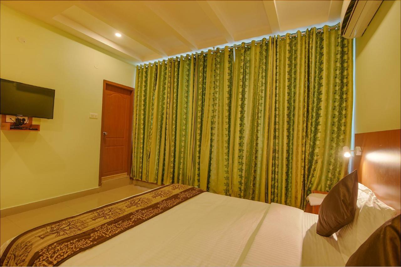 Fabhotel The Btm Palace - Btm Layout Bangalore Luaran gambar
