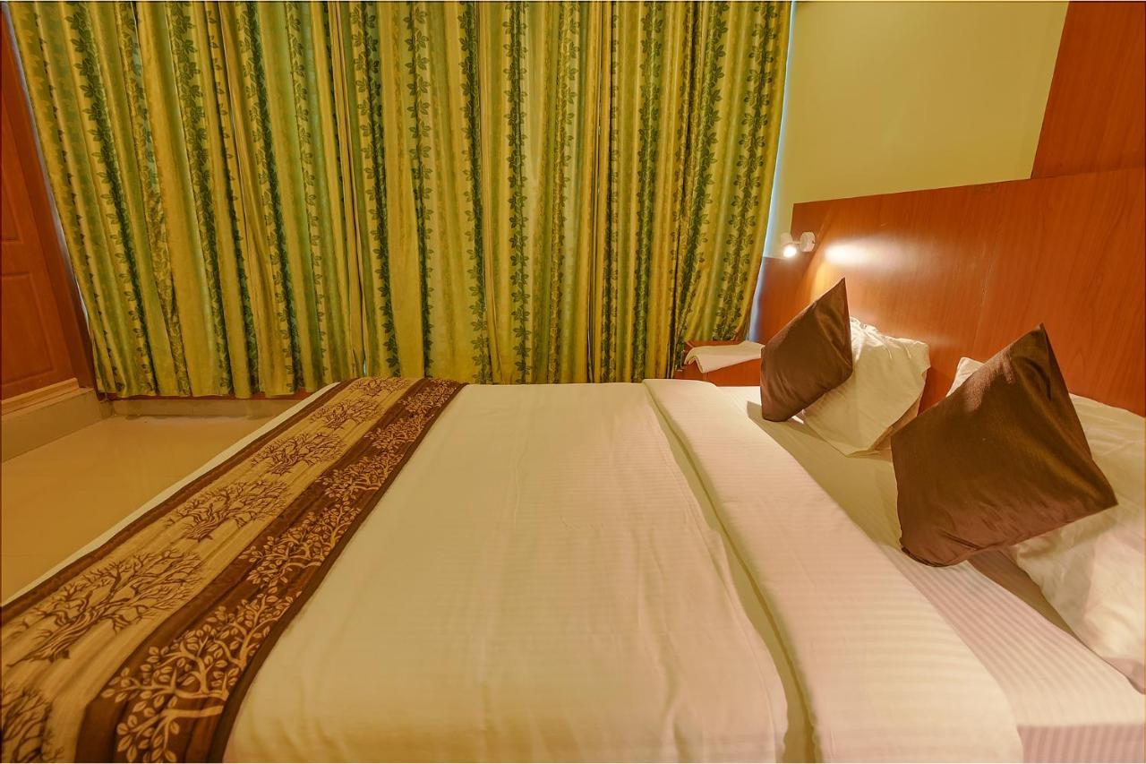 Fabhotel The Btm Palace - Btm Layout Nr Gopalan Innovation Mall Bangalore Luaran gambar